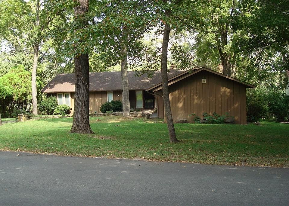 1st image of 6 Nottingham Cir