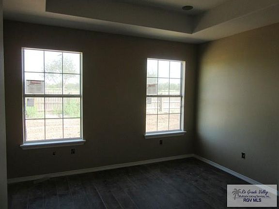 5th image of 9102 Empress Ln