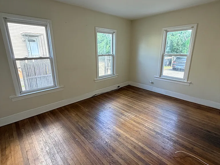 86 Main Street Anx #1 — Photo 10
