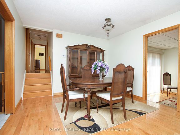 5th image of 718 Annes St