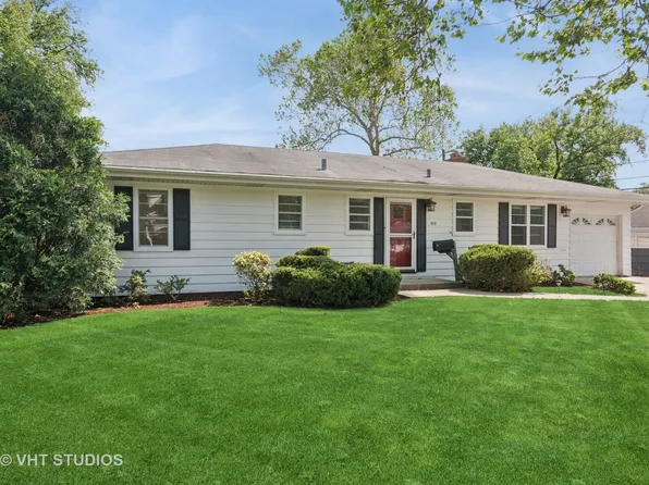 919 Oxford Rd, Glen Ellyn, IL 60137