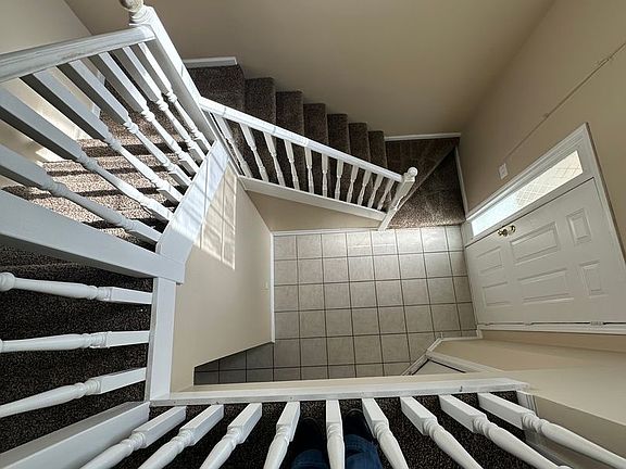 5th image of 103 Woodberry Dr