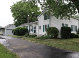 380 N Greece Rd, Hilton, NY 14468