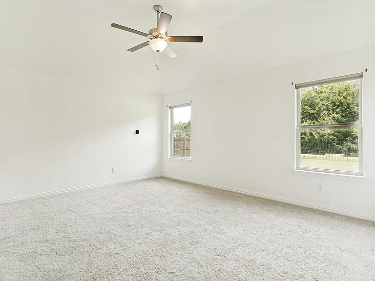 208 Northern Star Ct — Photo 15