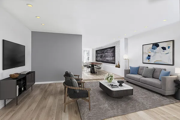 Sold by Warburg | media 3