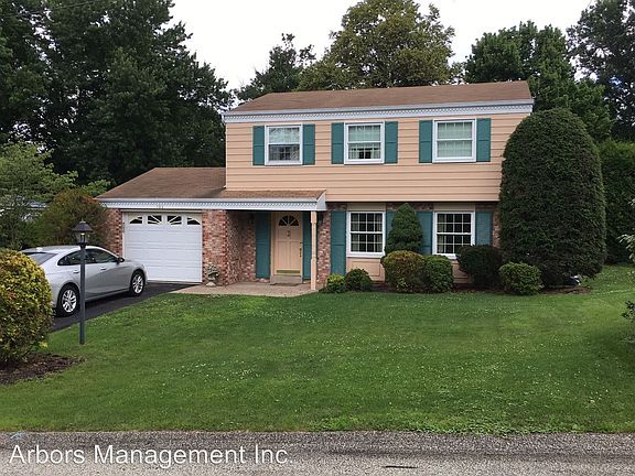 2nd image of 101 Henry Hudson Dr