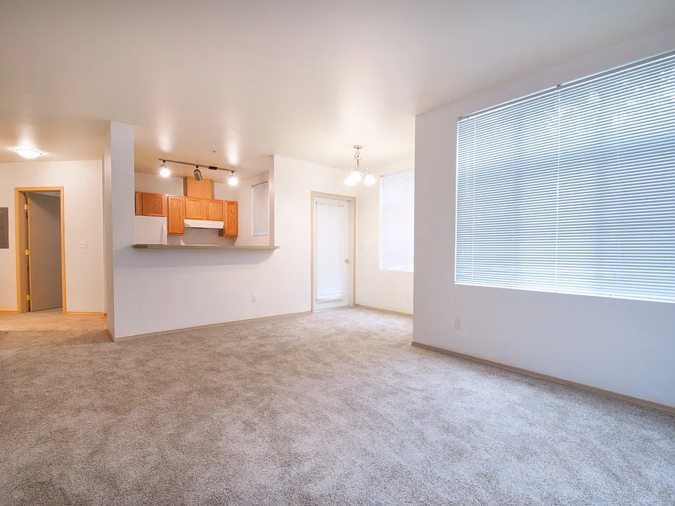 23609 56th Ave W