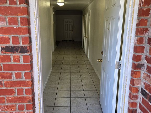 4th image of 403A N Jackson Ave