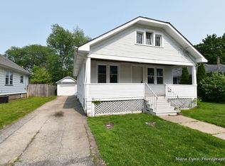 745 Hammond Ave, Aurora, IL 60506