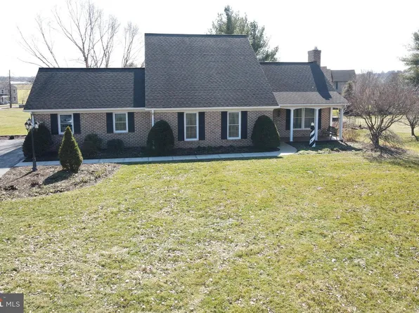 2130 W Main St, Ephrata, PA 17522