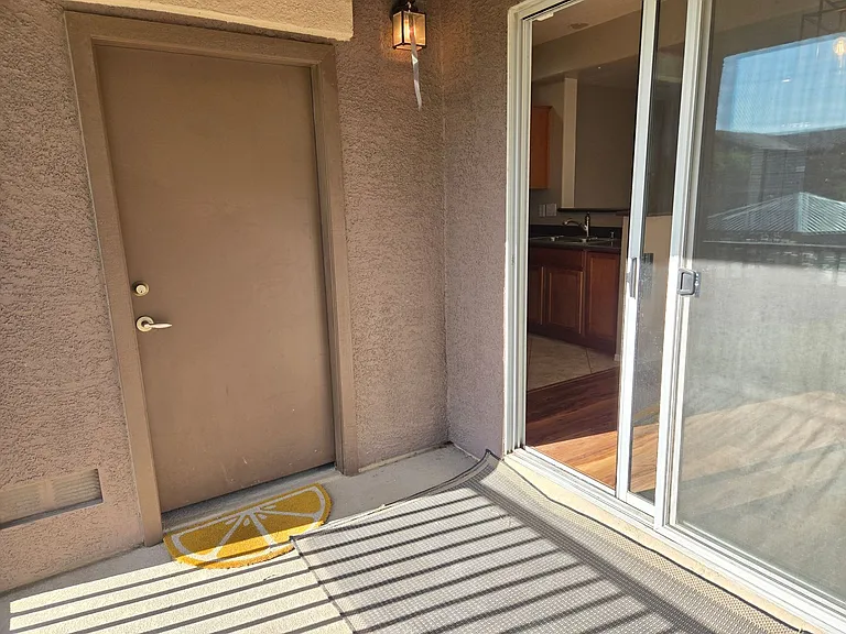 6868 Sky Pointe Dr #2076 — Photo 12