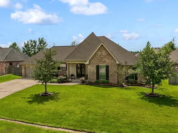 649 Place Street Etienne, Covington, LA 70433