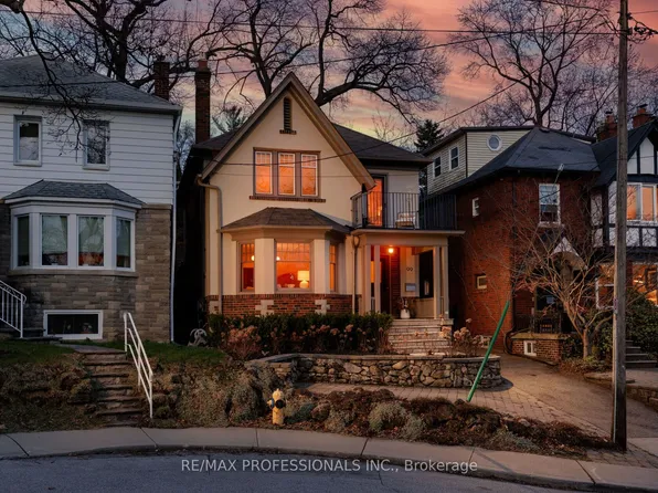 99 Riverview Gdns, Toronto, ON M6S 4E7