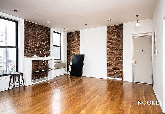 2nd image of 29 Spencer Pl #2F