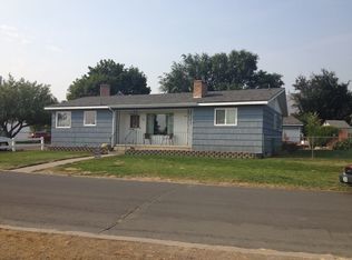 255 Hillcrest Dr, Baker City, OR 97814
