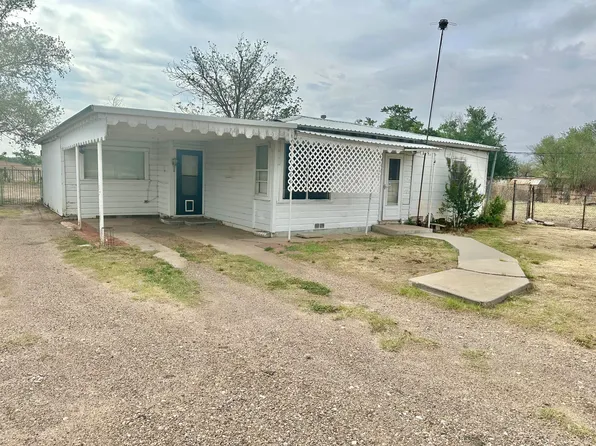 301 S Date St, Plainview, TX 79072