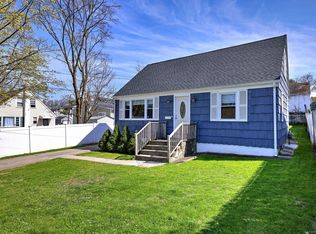 25 Broadway, Bridgeport, CT 06606