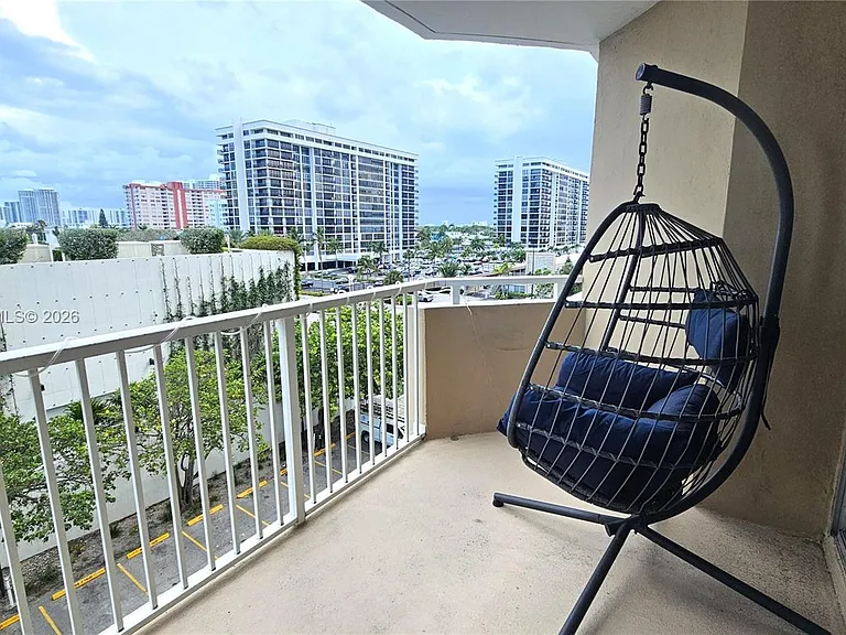 1980 S Ocean Dr #4L — Photo 23