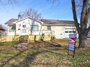 713 Iowa Ave, Essex, IA 51638
