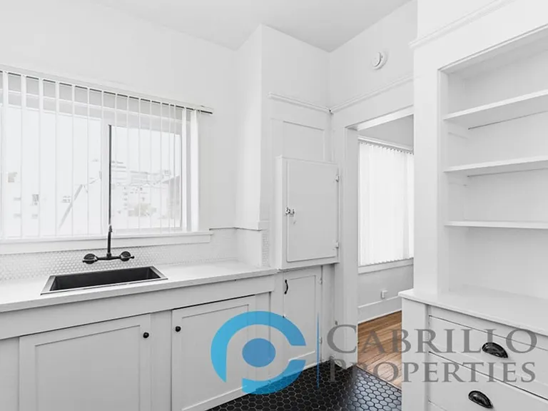 Casa Blanca Apartments — Photo 28
