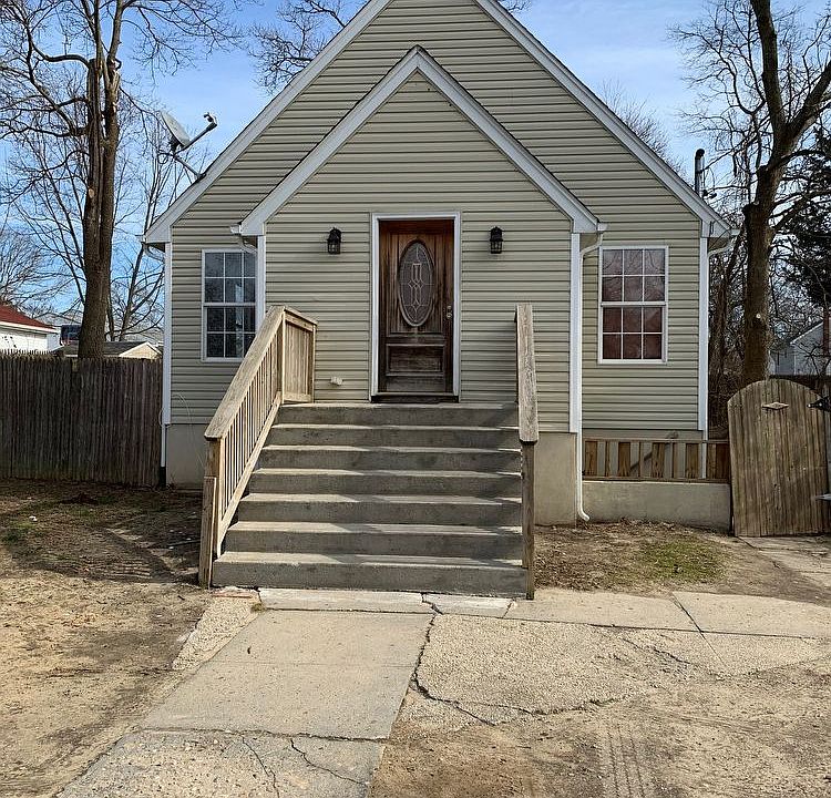 1st image of 53 S Evergreen Dr