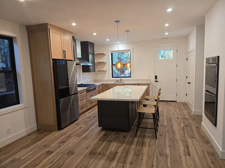 845 El Cerro Blvd — Photo 7
