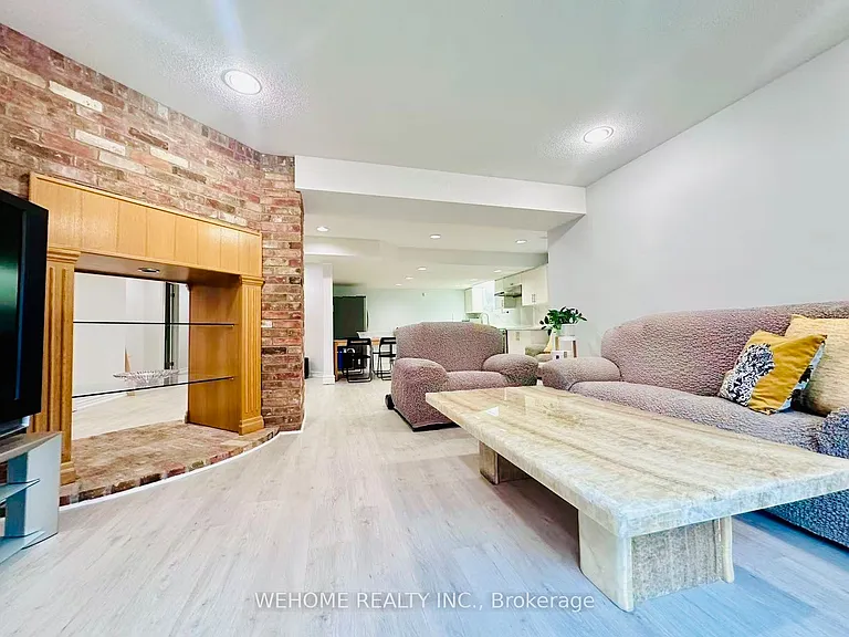 6 Janus Ct #BASEMENT — Photo 3