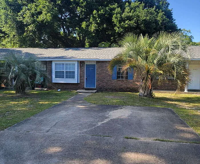 1030 Sable Dr #B — Photo 1