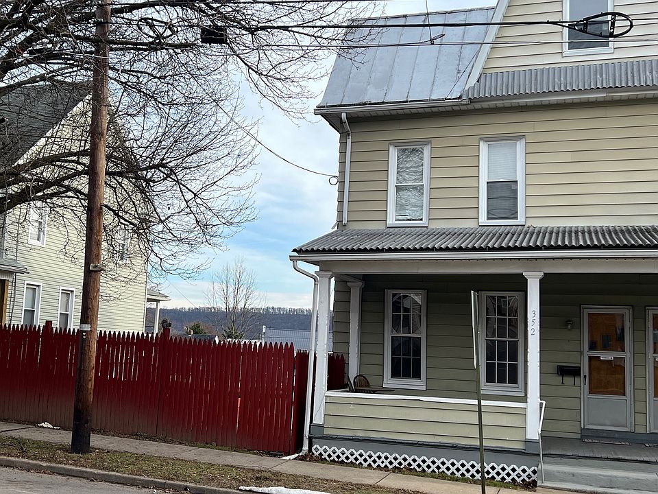 1st image of 352 E 3rd St