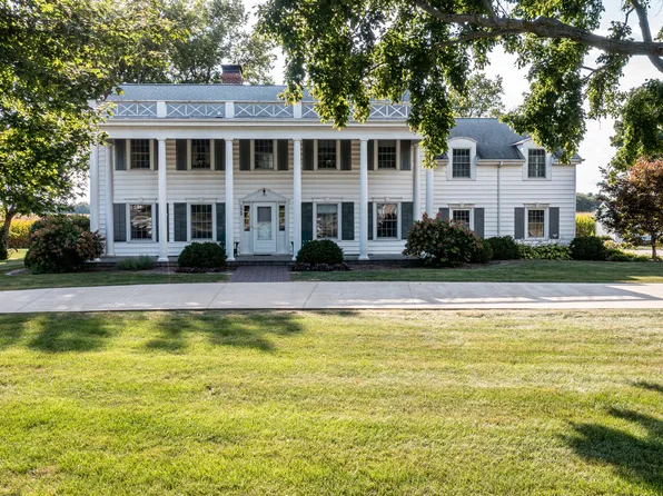 1840 S Main St, Princeton, IL 61356