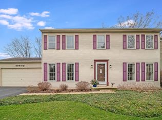 28W721 Townline Rd, Warrenville, IL 60555