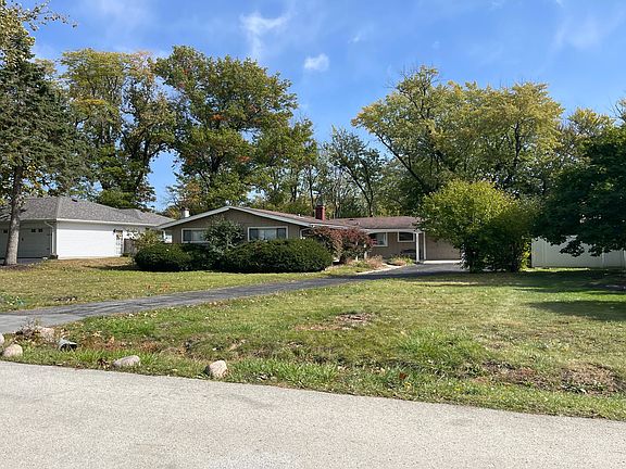 4th image of 20341 Fairfield Ave