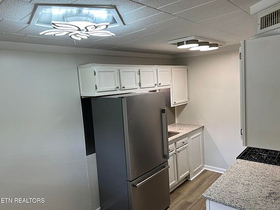 5th image of 614 Agnes Rd APT 3