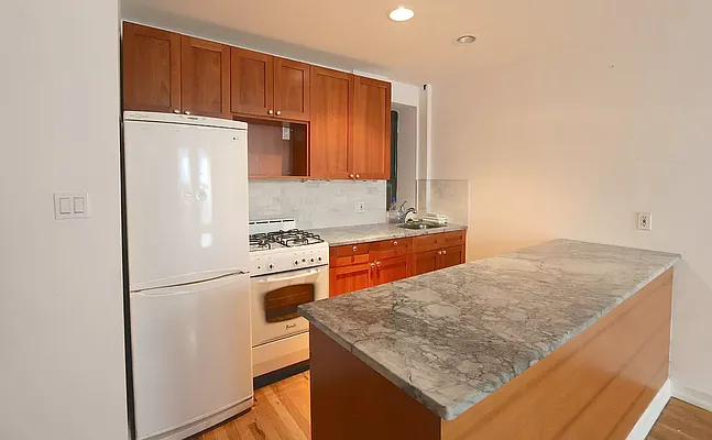 Rented by Compass | media 2