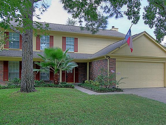 4th image of 1018 Long Prairie Dr