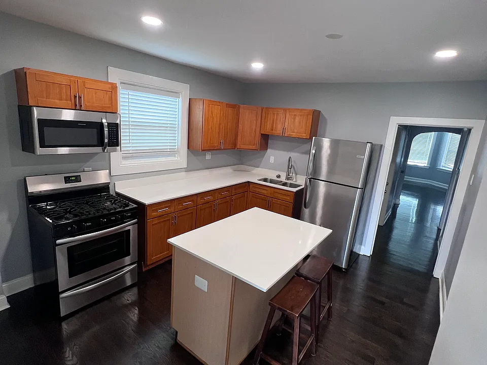 4343 S Spaulding Ave #2