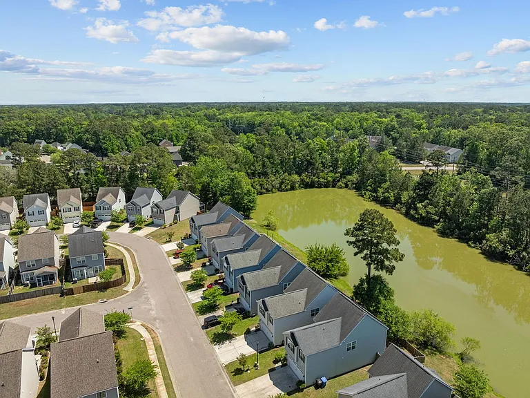 8988 Cat Tail Pond Rd — Photo 50