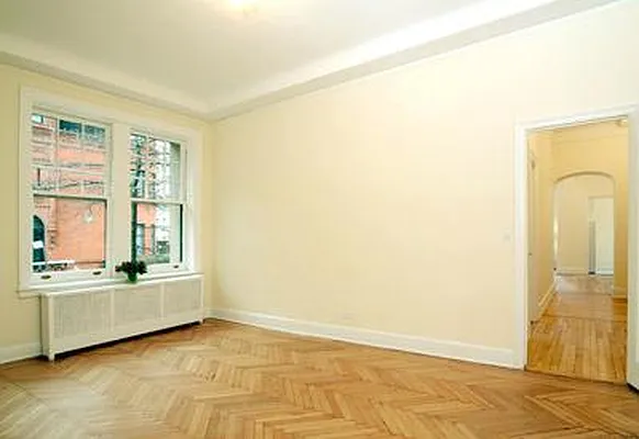 Sold by Ann Ferguson, LLC | media 6