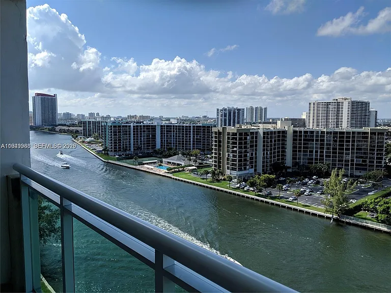 3000 S Ocean Dr #1412 — Photo 1