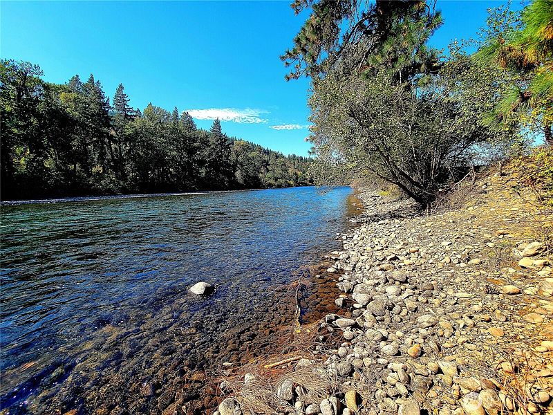 3rd image of 53 Highway 10