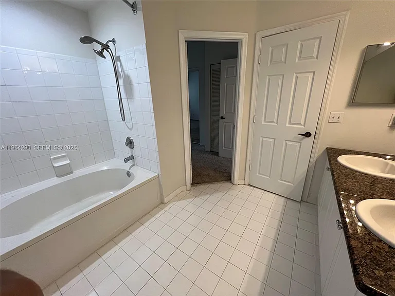 9820 NW 56th Pl — Photo 12