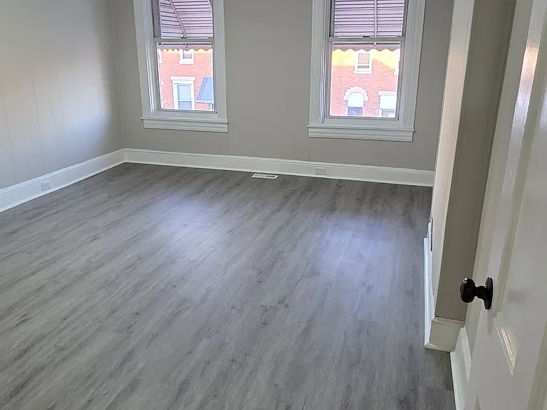 1804 N Wolfe St — Photo 4