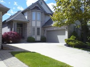 57183 W Copper Creek Dr, Washington, MI 48094