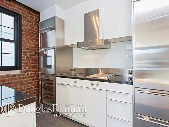 2nd image of 3056 35th St #1
