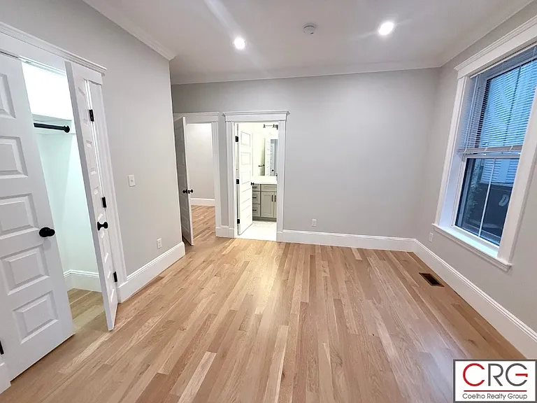 170 Webster Ave #1 — Photo 27