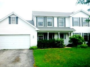 825 Weston Ct, Elburn, IL 60119