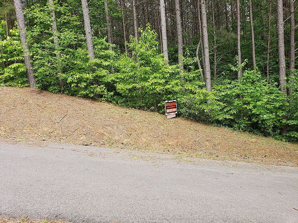 2nd image of 21 Nature Trl
