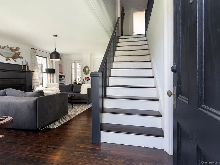 16 Under Mountain Rd — Photo 17
