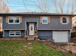 301 W Martin St, Edgerton, KS 66021