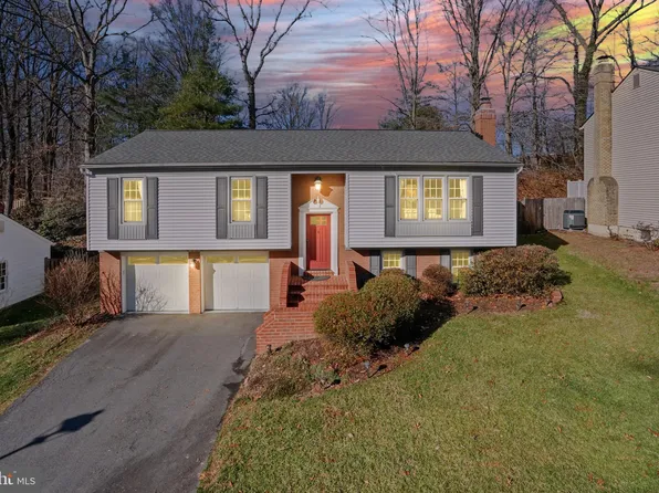 8138 Viola St, Springfield, VA 22152